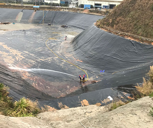 开阳废水池清理